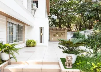 Raj Kapoor’s Bungalow